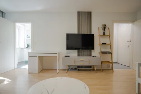 DSC03132-Enhanced-NR