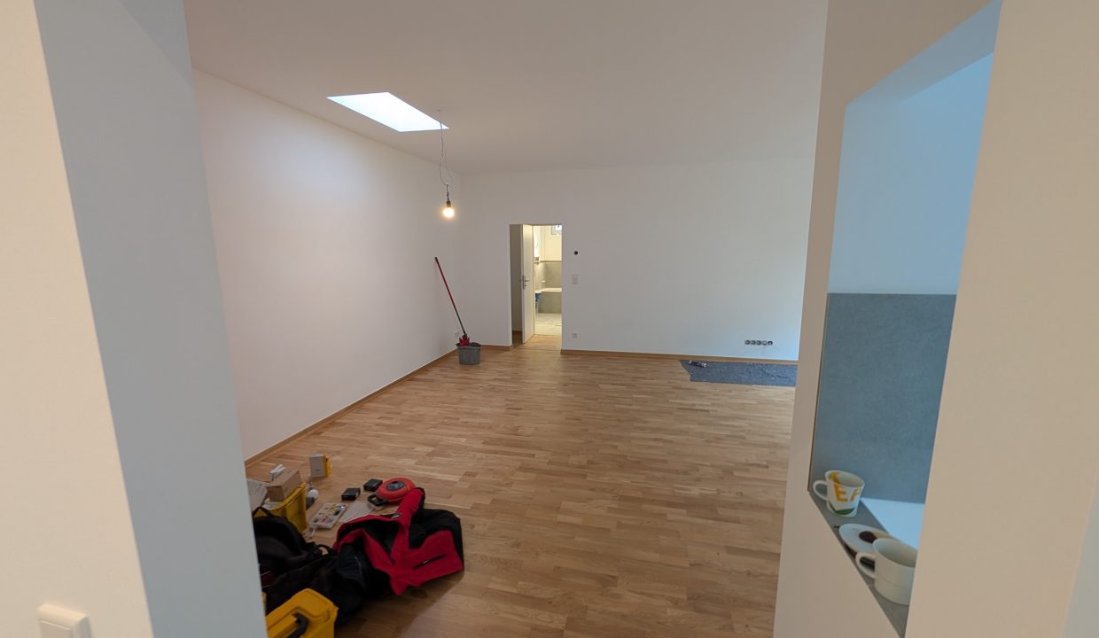 PXL_20250117_120452976