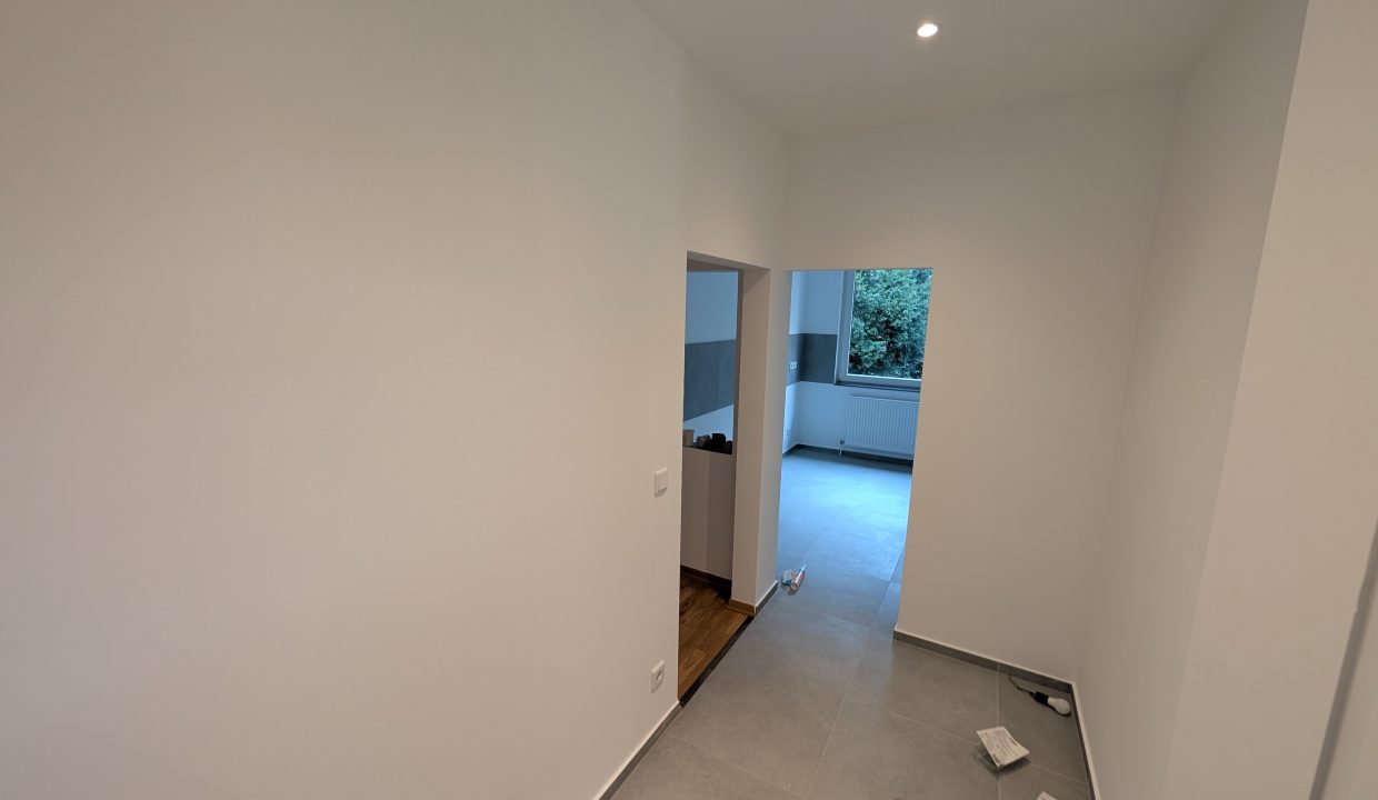 PXL_20250117_120550025