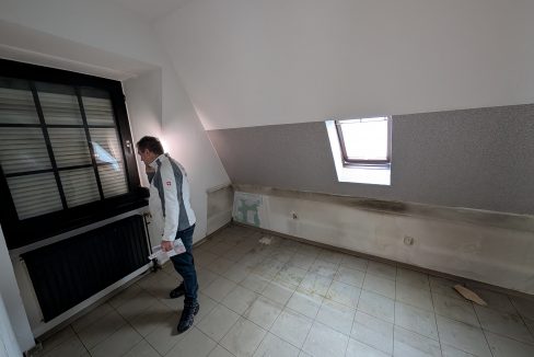 PXL_20250327_162355701