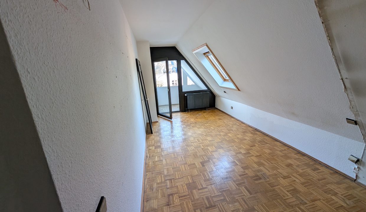 PXL_20250327_162427029