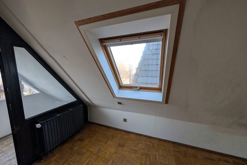 PXL_20250327_162437318